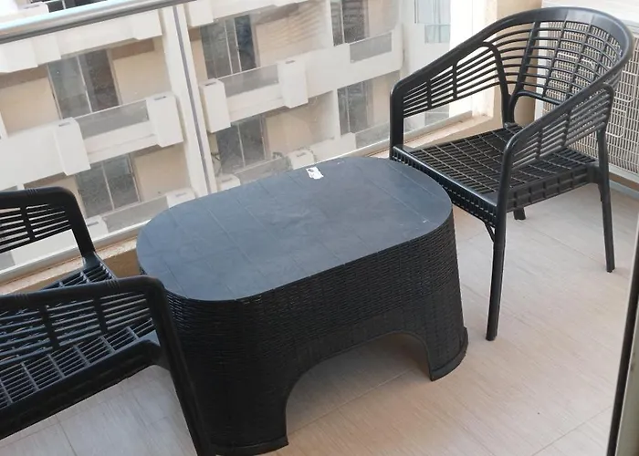 Florenza Khamsin דירה